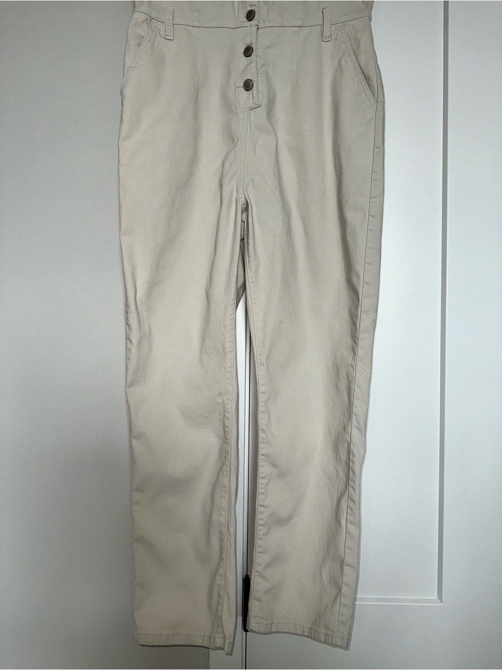 Celebrity Pink Short-Sleeve Utility Jumpsuit in Light Beige size L - Picture 4 of 10